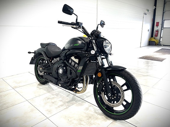 Kawasaki Vulcan S 650 Moms 93 mil Endast 2 of 13