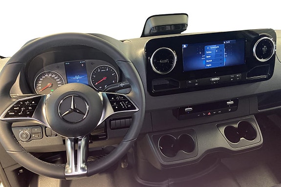 Mercedes-Benz Sprinter 319 17 of 17