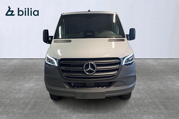 Mercedes-Benz Sprinter 319 7 of 17