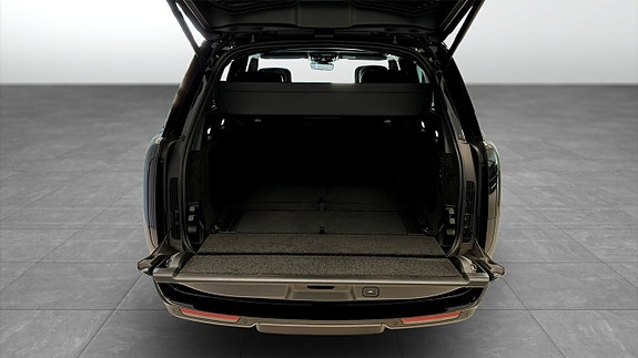 Land Rover Range Rover 10 of 16