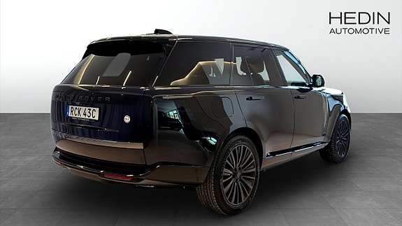 Land Rover Range Rover 2 of 5