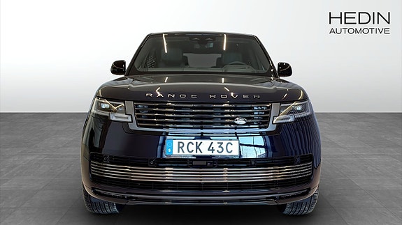 Land Rover Range Rover 8 of 16