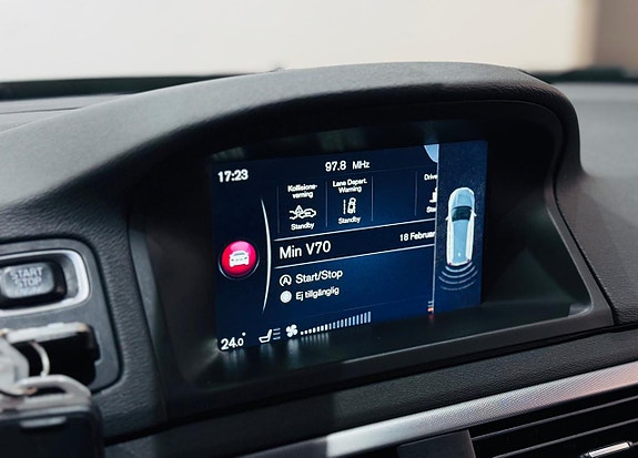 Volvo V70 15 of 19