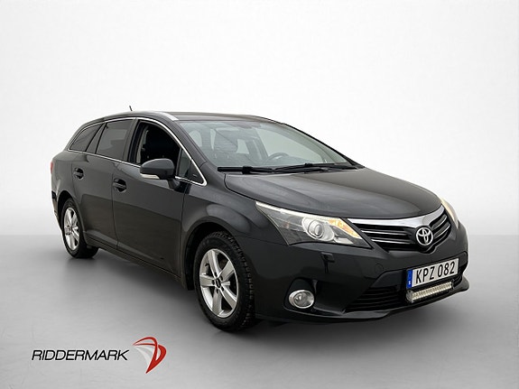 Toyota Avensis 4 of 5