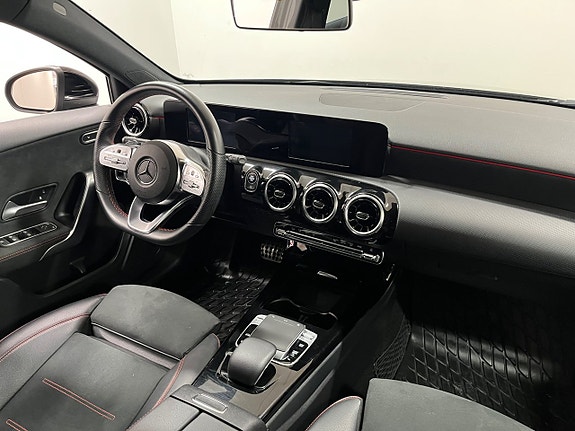 Mercedes-Benz A180 18 of 24