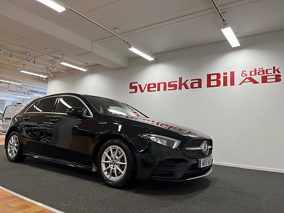 Mercedes-Benz A180 3 of 5
