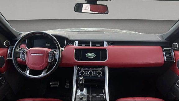 Land Rover Range Rover Sport 6 of 10