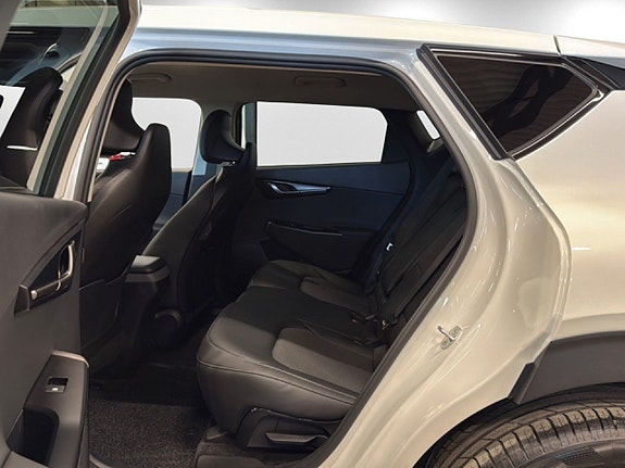Kia EV6 9 of 15