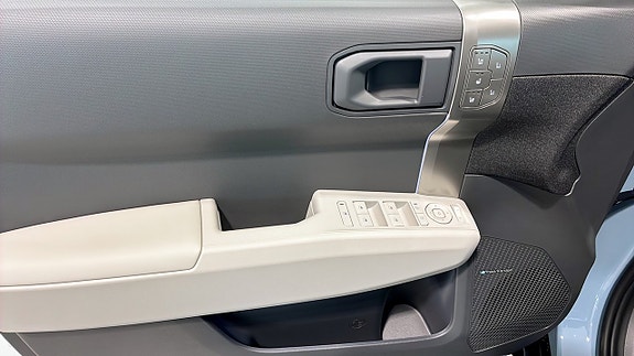 Kia EV3 12 of 13
