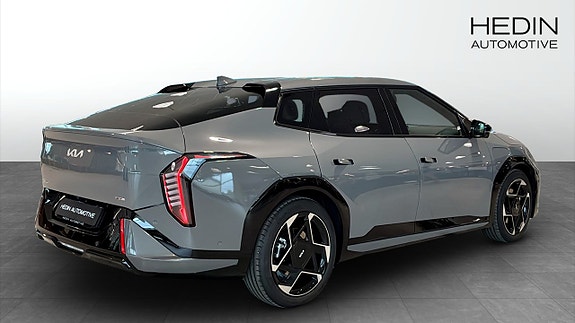 Kia EV4 5 of 13
