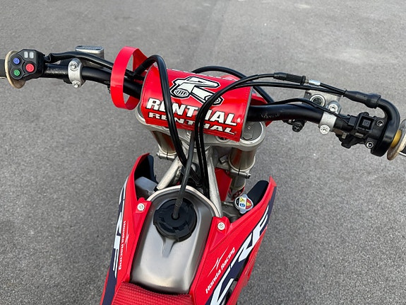 Honda CRF450R - Köp Online 2 of 8