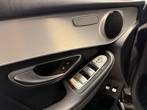 Mercedes-Benz GLC220 d 10 of 30
