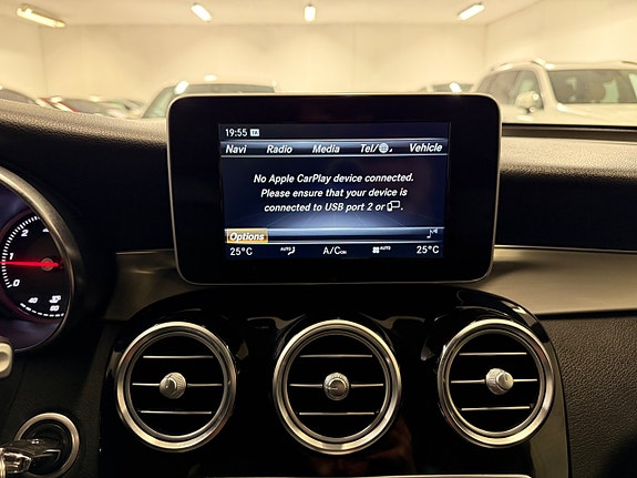 Mercedes-Benz GLC220 d 30 of 30