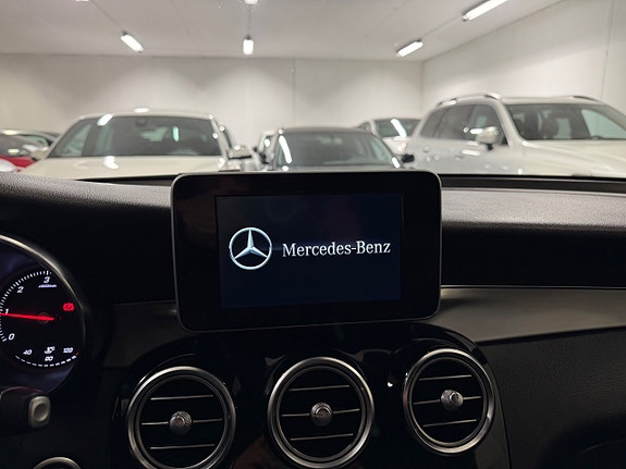 Mercedes-Benz GLC220 d 21 of 30