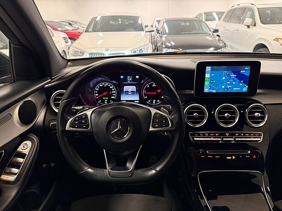 Mercedes-Benz GLC220 d 17 of 30