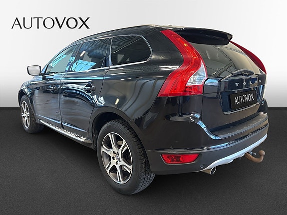 Volvo XC60 3 of 12