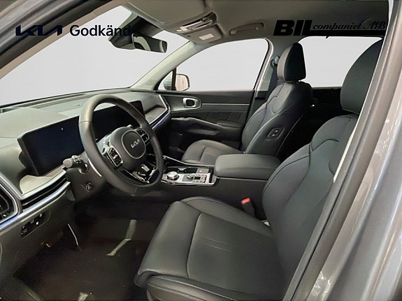 Kia Sorento 8 of 18