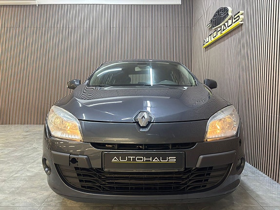 Renault Megane 4 of 5