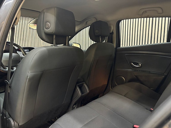 Renault Megane 19 of 23