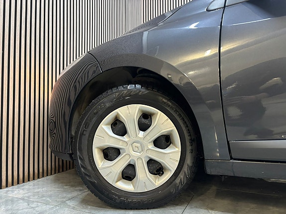 Renault Megane 9 of 23