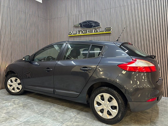 Renault Megane 8 of 23