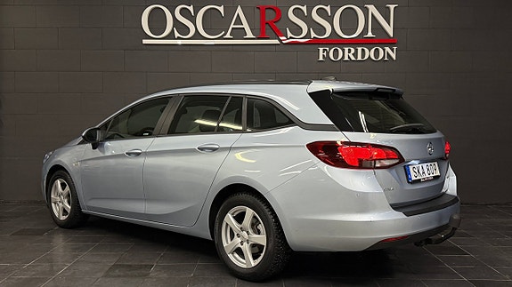 Opel Astra 4 of 5