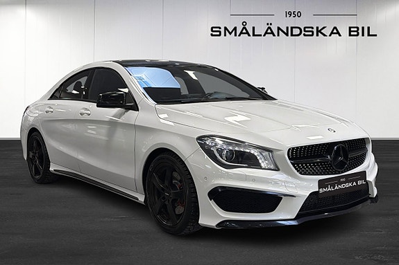 Mercedes-Benz CLA220 2 of 5