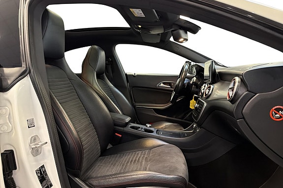 Mercedes-Benz CLA220 6 of 15