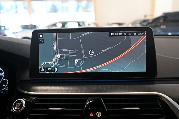 BMW 530e 19 of 24