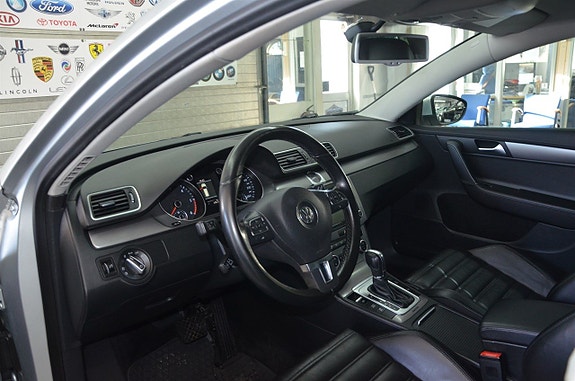 Volkswagen Passat 5 of 5