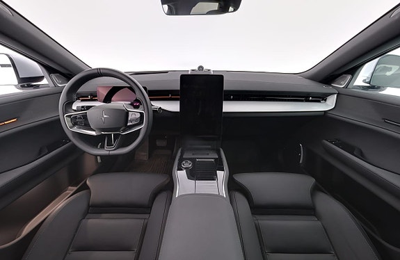 Polestar 3 7 of 15