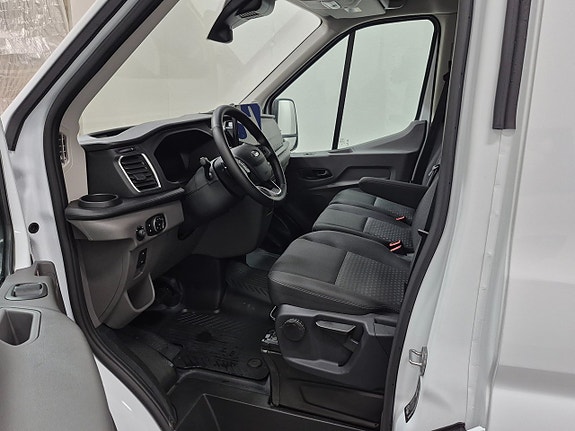 Ford Transit 5 of 5