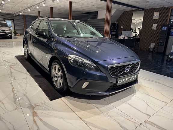 Volvo V40 Cross Country 7 of 20