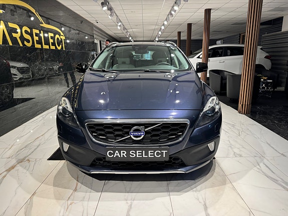 Volvo V40 Cross Country 8 of 20