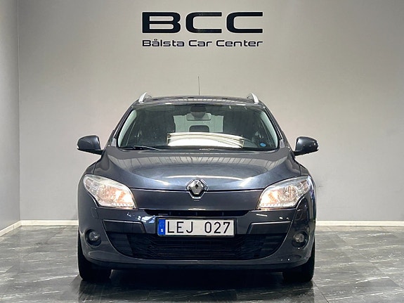 Renault Megane 2 of 23