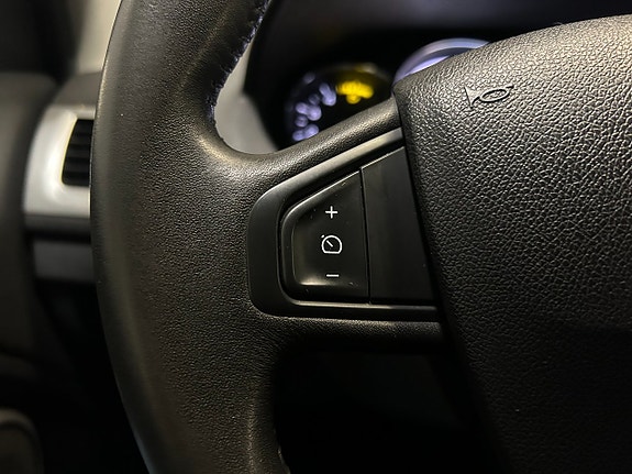 Renault Megane 22 of 23