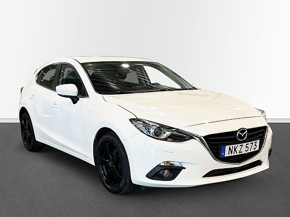 Mazda 3 3 of 5