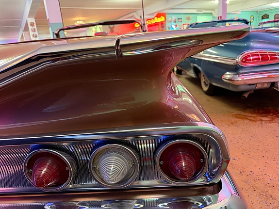 Chevrolet Impala 12 of 30
