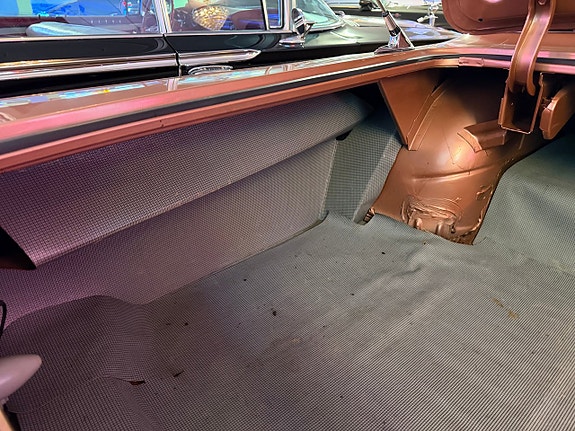 Chevrolet Impala 29 of 30