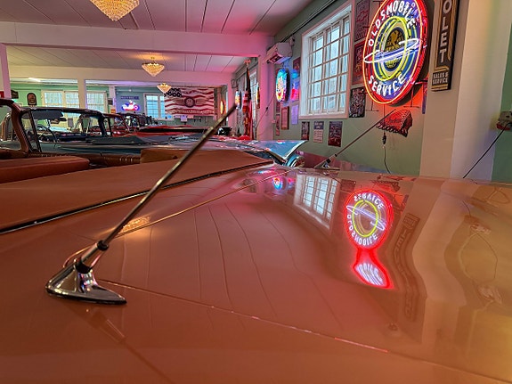 Chevrolet Impala 14 of 30