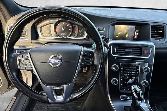 Volvo V60 15 of 27