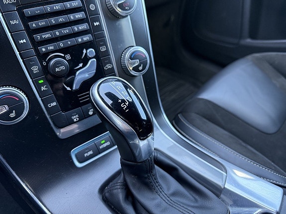 Volvo V60 24 of 27