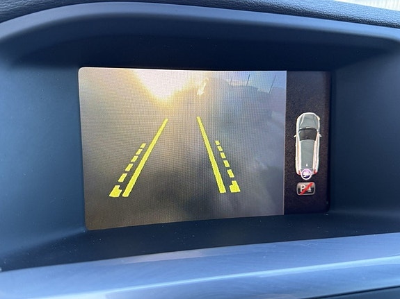 Volvo V60 22 of 27