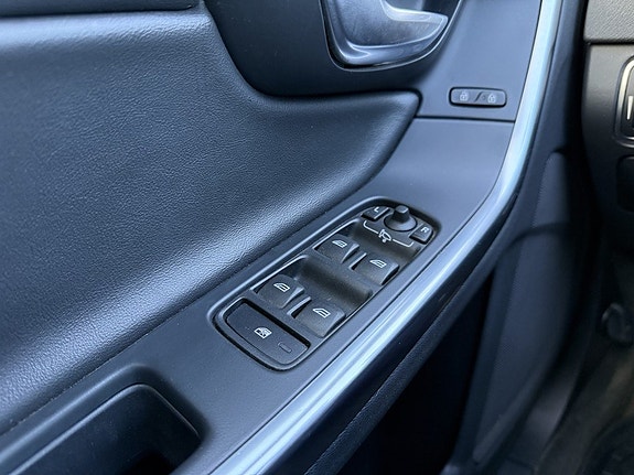 Volvo V60 17 of 27