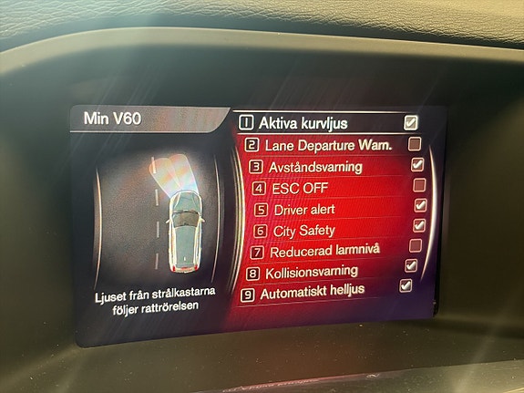 Volvo V60 18 of 27