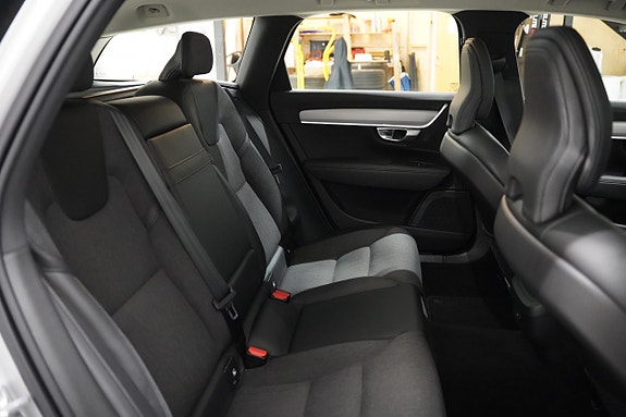 Volvo V90 19 of 22