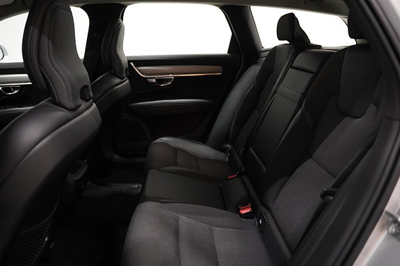 Volvo V90 18 of 22