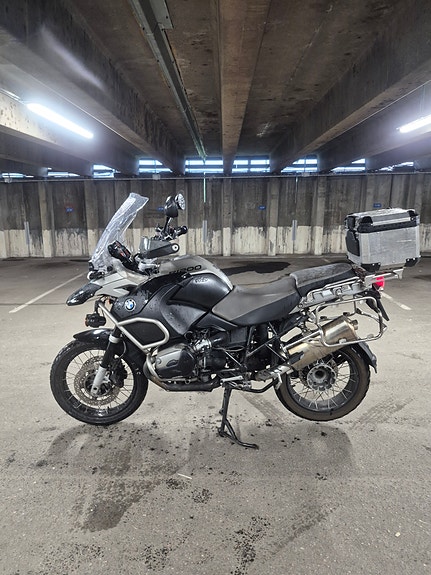 BMW R 1200 GS Adventure 2 of 7