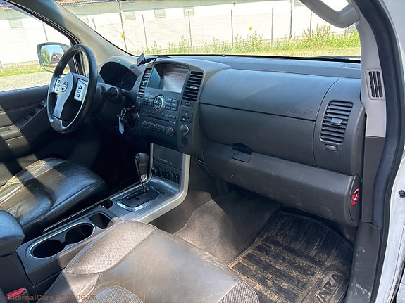 Nissan Navara 15 of 30