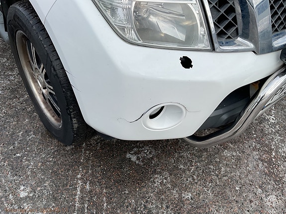 Nissan Navara 30 of 30